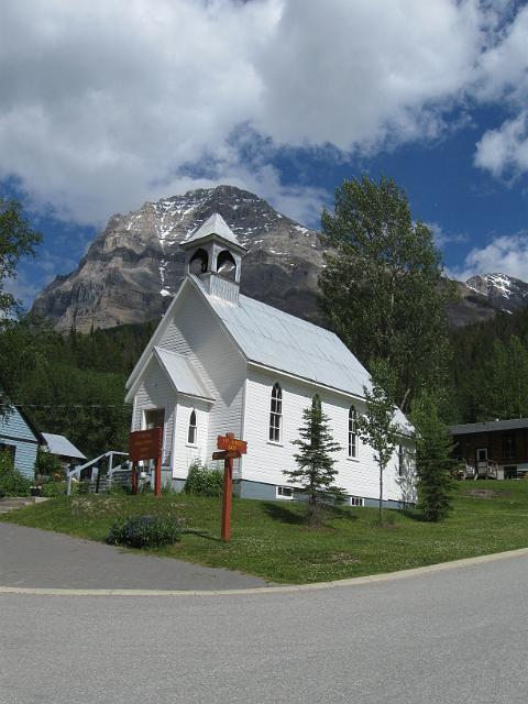Canadian Rockies-116.JPG - Field